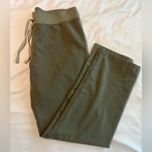Figs Heather Olive Pants M